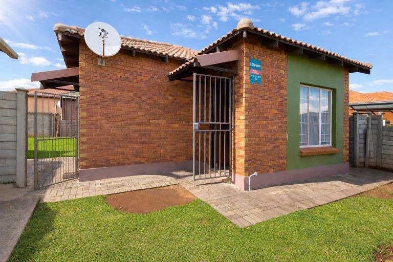 3 Bedroom Property for Sale in Waterkloof East North West